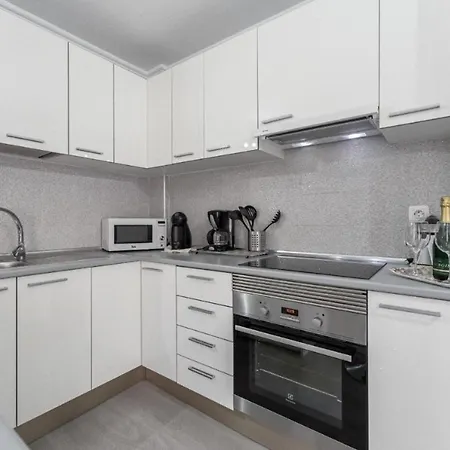 Beatifull La Estrell2-bed In Hotel